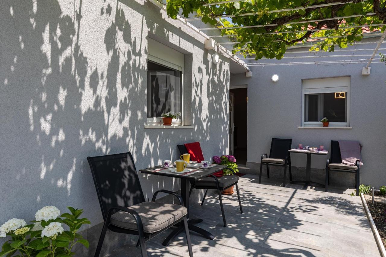 Apartments Roza 米利尼 外观 照片