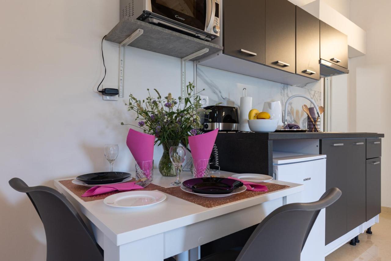Apartments Roza 米利尼 外观 照片
