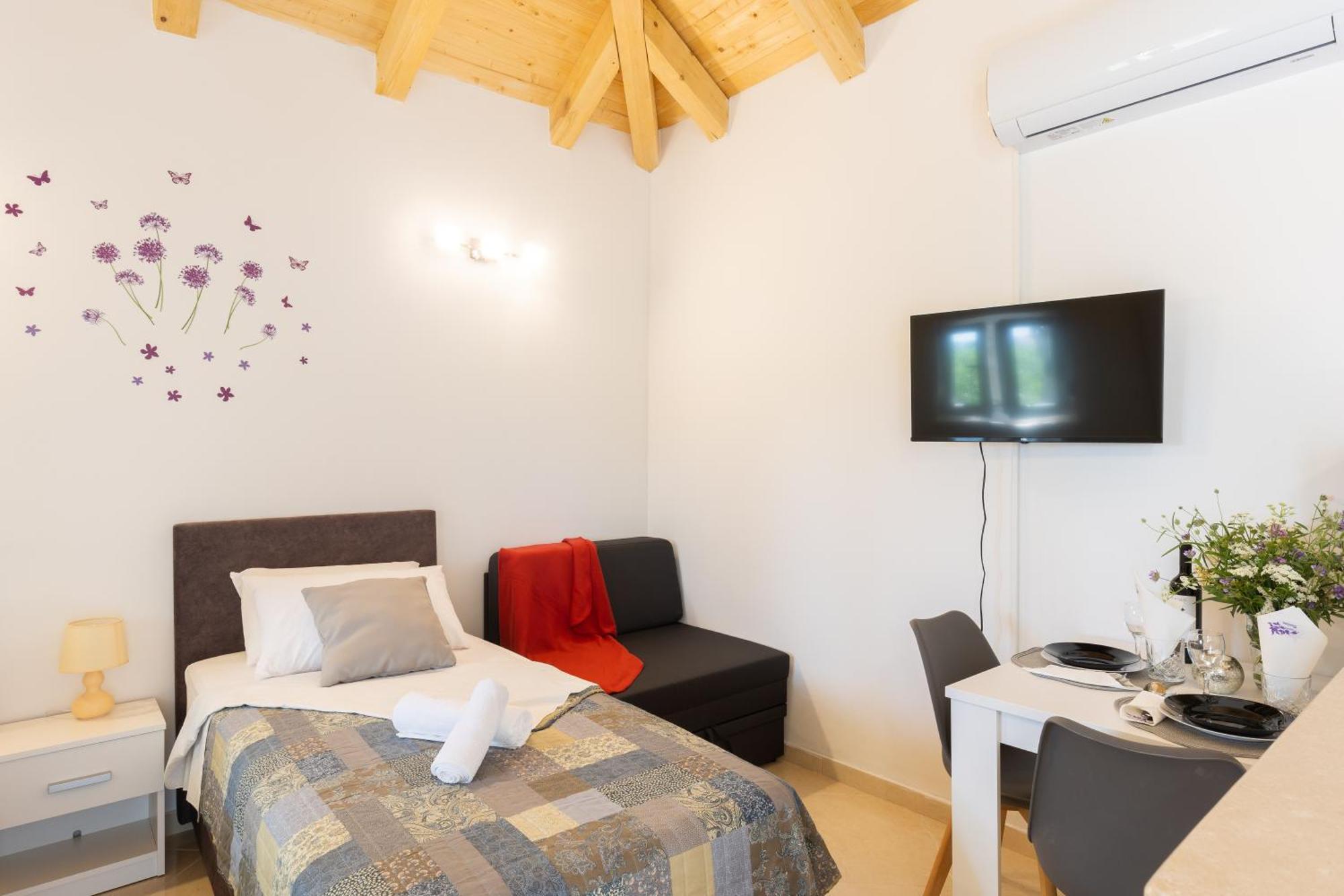 Apartments Roza 米利尼 客房 照片