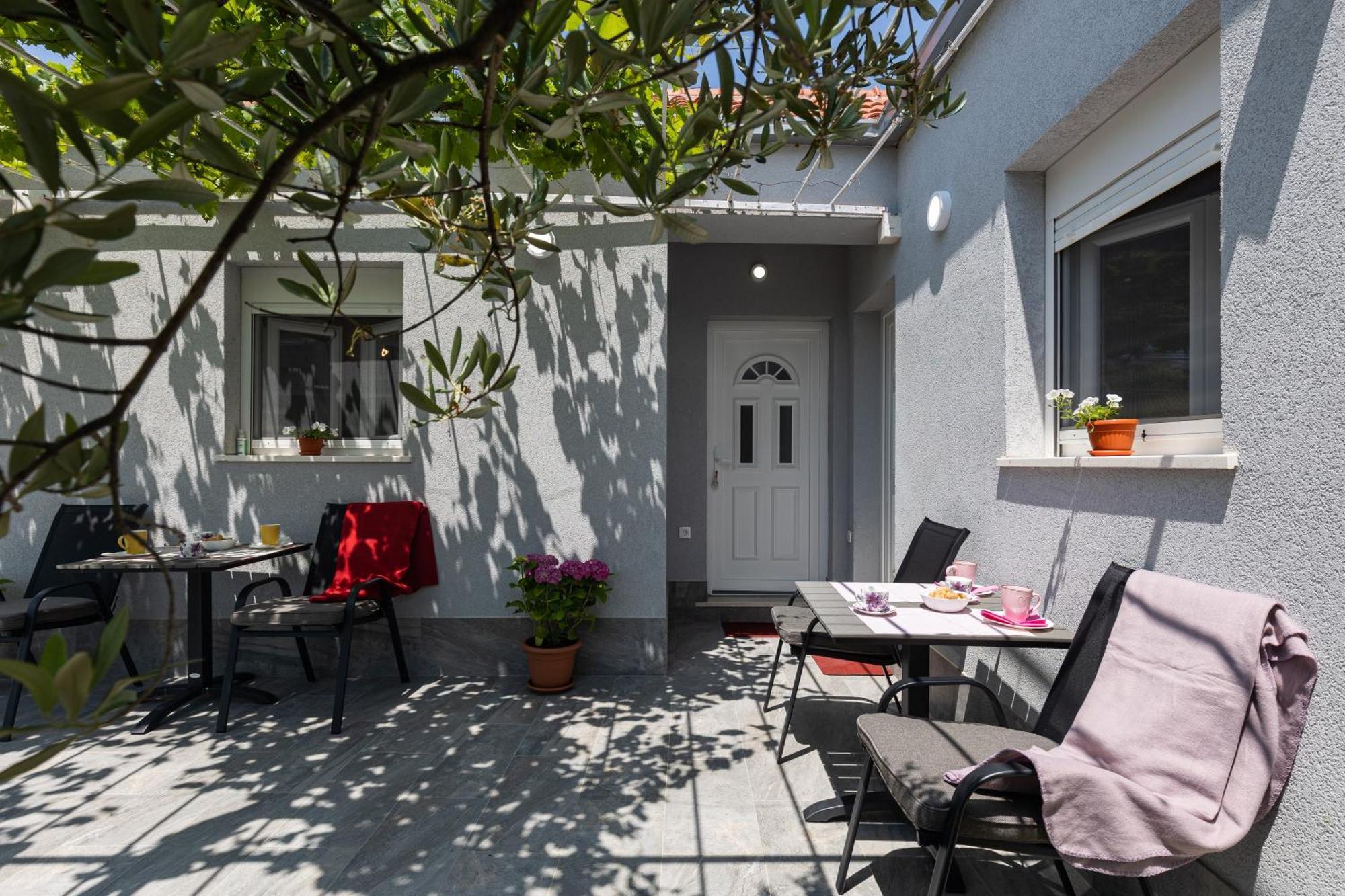 Apartments Roza 米利尼 客房 照片